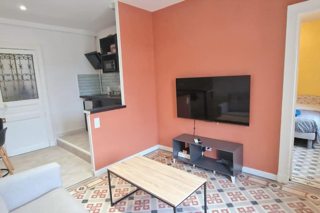 Cosy 4 Personnes Aux Arceaux - Proche Centre